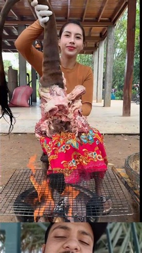 Viral Video of Cooking Oxtail #islamicstoriesinurduandhindi #allah #food