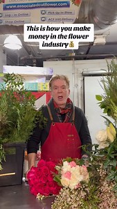 This is how you make money in the floral industry 🌺💰 Learn the ins & outs of the business aspect at American School Of Flower Design Register now at : flowerschool101.com #flowerschool #floraldesign #industrysecrets | American Schools of Flower Design
