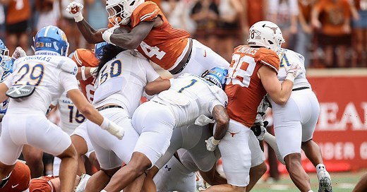 Injury update on Texas sophomore running back CJ Baxter heading into the Longhorns game at Kentucky