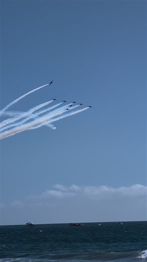 corkscrew flying maneuver canadian air force snowbirds 2025 Pacific airshow #aviation #snowbirds