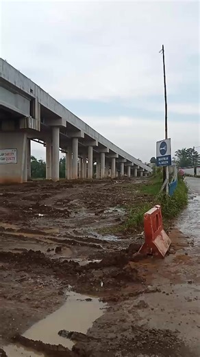 #over pas kalaparea karang tengah #res area' Bocimi 3 berada karang tengah