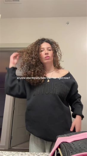 Curly Hair Routine: How to Care for Your Curls