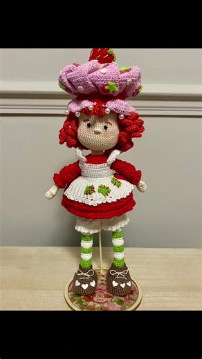 Strawberry Shortcake Crochet Doll Pattern Tutorial