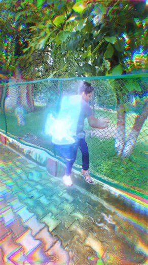Prasanjit Bhakat on Instagram: "⚡ Jumper VFX! One jump. New place. sci-fi teleport effect 💥 #VFX #AftereffectsVFX #JumperEffect #3DAnimation #TeleportVFX"