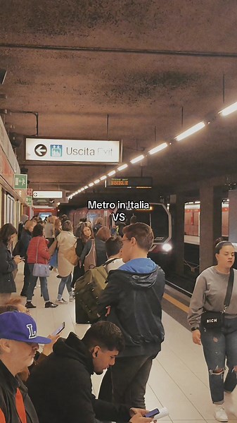 Non vedo differenze, voi? #metro #spb #italia #ue #moscow