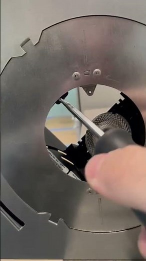 Fraxion3 Refresh: Adjusting the Tilt with a Screwdriver