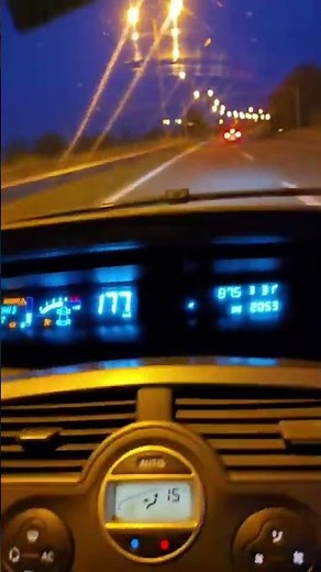 renault scenic 1.9 dci night drive #automobile