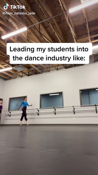 Follow me. Let me teach you all the secrets. #ballet #pointe #barre #dance #dancer #ballerina #dancewear