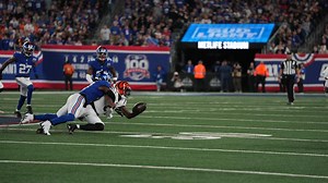 Tee Higgins showcases YAC ability on 24-yard catch and run | 2024 HIGHLIGHTS