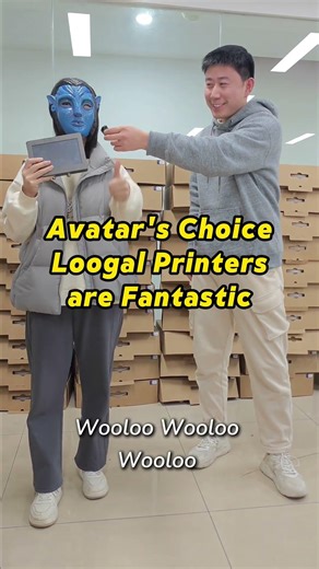 Alien customer Avatar came to visit the factory