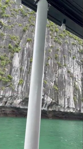 Exploring, Halong Bay, Vietnam, Realistic Asia from Rachel P. 🇻🇳