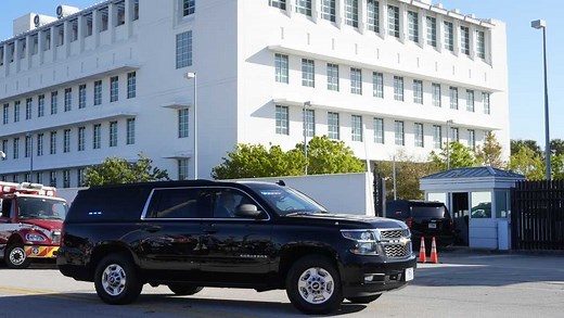 Palm Beach Sheriff's deputy in Trump's motorcade involved in crash in Martin County