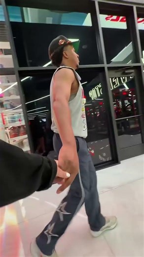 I walk little steps while he takes big steps 😭 #couples #relationship