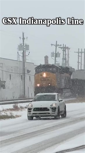 CSX 1869 Chesapeake and Ohio: Exploring the Indianapolis Line