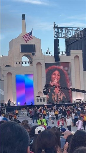 Chaka Khan - I’m Every Woman (America 250 Live at L.A. Memorial Coliseum, Los Angeles, CA 7/4/2026)