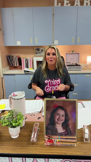 old school teacher barbie 🤝first-year teacher barbie #fyp #teachersoftiktok #teachertok