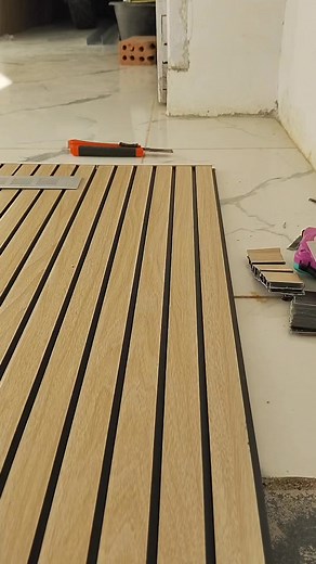 Here's technique to install #constructionworker #builder #tools #americanbuilder #unitedkingdom | Tool Jack