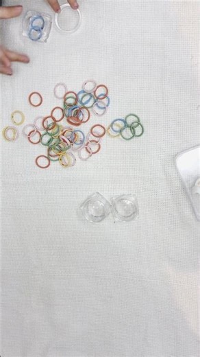 Sorting Rubber Bands by Color | Kids Learning Video