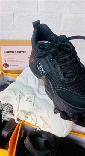 Facebook page: Shoe N Bootie