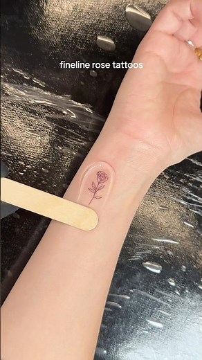 FINELINE ROSE TATTOO IDEAS ♡