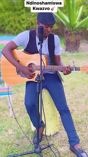 Ndinoshamiswa Kwazvo (Acoustic) | Tinashe Mutandwa