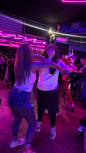 23 reactions | Sábado 19 Julio, #PapisBeerHouse 拾 Haciendo de cada show un momento lleno de diversión y ambiente con #LAMAFIADELASALSA ️ #MEXICANMAFIA #EnseñandolesElNegocio狼 | Spanish Band | Facebook