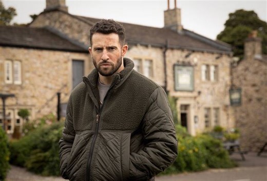 Emmerdale Ross actor Michael Parr and co-star's romance before split for sad reason