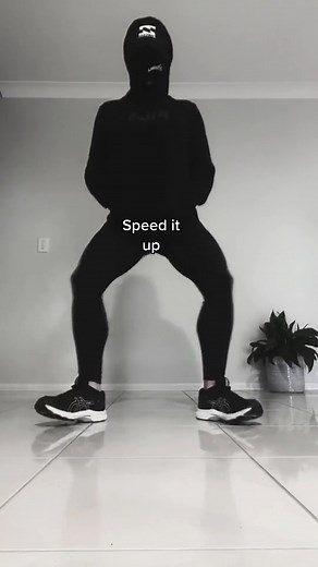 35K views · 1.4K reactions | combo challange #moonwalk #dance #stepdance #breakdance #diamondstep #vstep #polypocket #ystep #tstep #starface_k2 #starface_k2 ##shuffle #tutorials Spin #shuffle | Starface k2 | Facebook