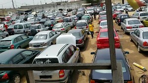 9.2K views · 148 reactions | Liquidation au port autonome de lome voiture de toute marque les prix varient de 700 MILLES A 1MILLION tres bon prix avec fouss auto rouler à moindre coût et plus de confort. NB: appel direct ou what app 0022891566318 | FOUSS AUTO | Facebook