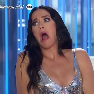 10M views · 730K reactions | Does She Sing 'Hello' BETTER Than Lionel Richie?!   ⭐️ #americanidol #lionelrichie | Idols Global | Facebook