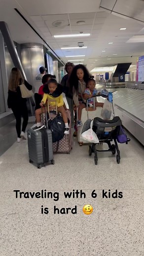 6.6M views · 45K reactions | Sometimes you have to do what you have to do. Traveling with 6 kids ain’t easy but I learn something new each time 藍 | Beautiishername | Facebook