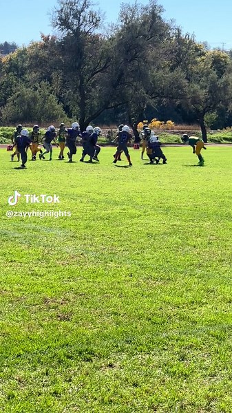 Great hit #tacklefootball #tackle #greattackle #kidstackle #kidstacklefootball #kidsoftiktok #kidssports #sports #sportstiktok #kidplayer #footballtiktok #footballplayer #footballvideo #kidsfootballskills #skills #foryoupage #foryou