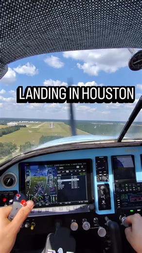Devyn Doing Things | H-town arrival. #mooney #landing #pov #m20c #mooneym20c #airplane #glasscockpit #avionics #instrumentpanel #cockpit #aviation... | Instagram
