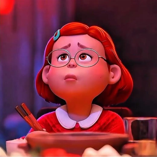 Her mom took it too far 😔💔#turningred #shorts