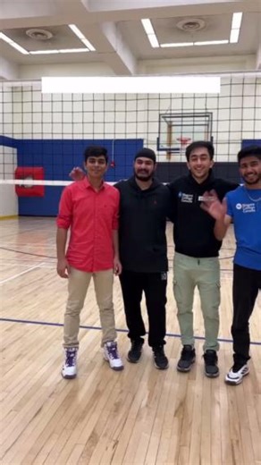 The Niagara College – Toronto (NCT) Volleyball Club had their first training session! They jumped right into practice at the Toronto Metropolitan University (TMU) gym to prepare for their exciting future matches. The team is enjoying not only getting better at their skills, but also becoming closer with their new teammates as they work to improve together. Go team! We are rooting for you.🤾‍♂️🏐 #NiagaraCollegeToronto #NCToronto #myNCTstory #myNCT #StudyInCanada #WorkInCanada #InternationalStude