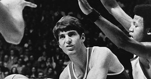 Family's Touching Goodbye To UCLA Star Greg Lee As He Neared Death Will Give You Chills