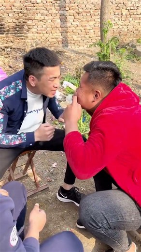 A new way to play with rubber bands, it's all about having fun!#funny #hilarious#shorts