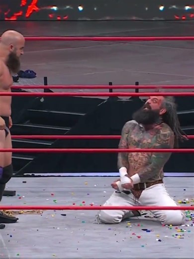 THROWBACK to Death Before Dishonor in 2023 when John Silver annihilated Vincent!