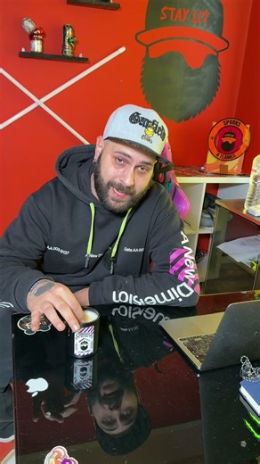 3 λάθος τρόποι σβησίματος του κεριού και ποιος ο σωστός για να έχουμε πάντα σωστή καύση