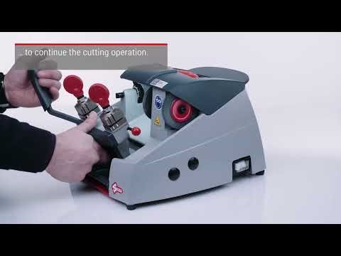 Flat Residential, Automotive, Cruciform and Special Keys duplication - SILCA Rekord Pro Range