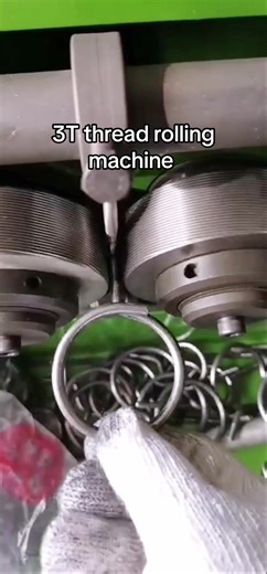 3T thread rolling machine #foryou #threading #automatic #CNCthread #machine #foryoupage #screw #cnc #threadrollers #automaticfeeder #screws #foryou #factory #foryoupage #foryou #threadrollingdie #threadrollingmachine #foryou