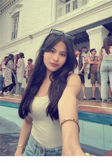 less colors more of water🌊 #holi #poolparty #colors