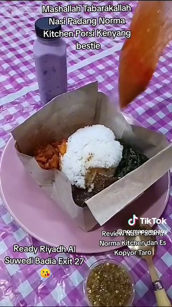 Mashallah Tabarakallah Review Nasi Padang Norma Kitchen si super Porsi Kenyang bestie dan Es Kopyor Taro yang seger pool Ready Riyadh Al Suwedi Badia Exit 27 😘 #riyadhtiktok #ksa🇸🇦 #riyadh🇸🇦 #indonesia🇮🇩 #indonesiafood #lkstiktok #lkssupport