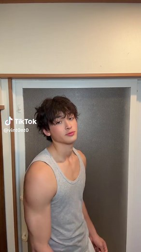 高校生男子の脇毛散髪の秘密💈