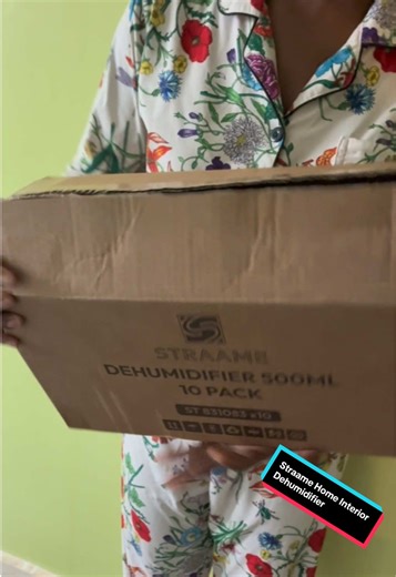 Mould on my windows again 😩 Typical London home problems… damp, condensation and black mould every winter. I’ve started using the Straame Home Interior Dehumidifier to help prevent damp, mildew and mould build up around my windows and kitchen. The hydrophilic crystals absorb excess moisture and it’s super easy to place anywhere. If you’re dealing with condensation on windows in London flats, this might help keep things under control. • • • #LondonHomes #MouldProblems #DampIssues #TikTokMadeMeBu