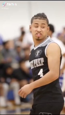 IMG had a FIELD DAY against Prodigy Prep and Julian Newman 😳 #fyp #basketball #sports