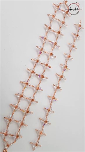 9.6K views · 272 reactions | Making beads jewelry | Flower chain bracelet with sparkling crystals #shortsvideo #handmade #diy | Lan Anh Handmade | Facebook