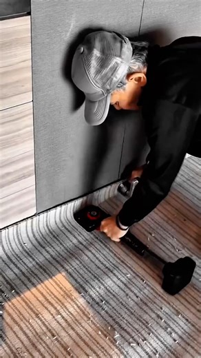 Carpet Installation Work Tool Using Precision Cutting Tool #worktool