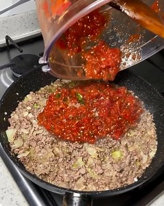 1.5M views · 10K reactions | This insanely delicious Turkish holiday dish will ignite your taste buds! ❤️ | Turkish Dream | Facebook