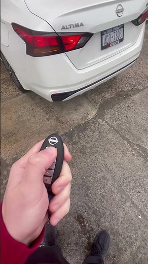 How to remote start 2024 Nissan Altima